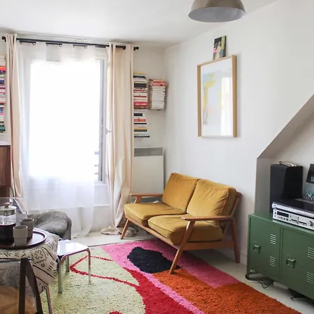 Apartment Charming Cocoon Of Love In The 11th In Paris